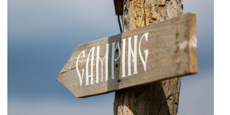 Adaptateur borne camping : le meilleur pour voyager